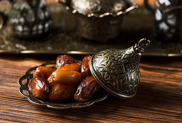 تصویر 3 از قیمت و خرید خرما زاهدی مشهد + فروش ارزان